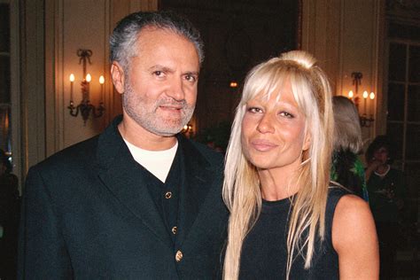 how did versace sister died|gianni versace sister donatella.